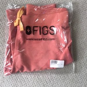 NWT Figs Livingston scrub bottom